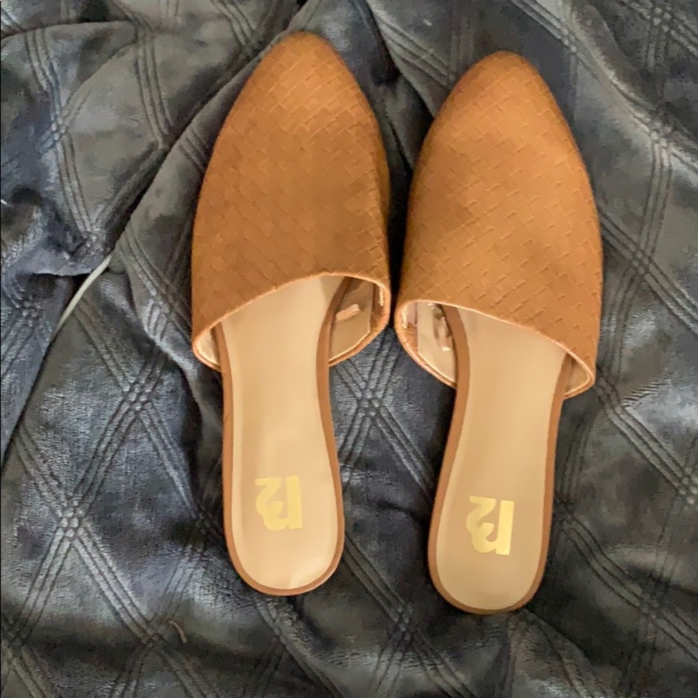 Clogs - Picture 1 of 1